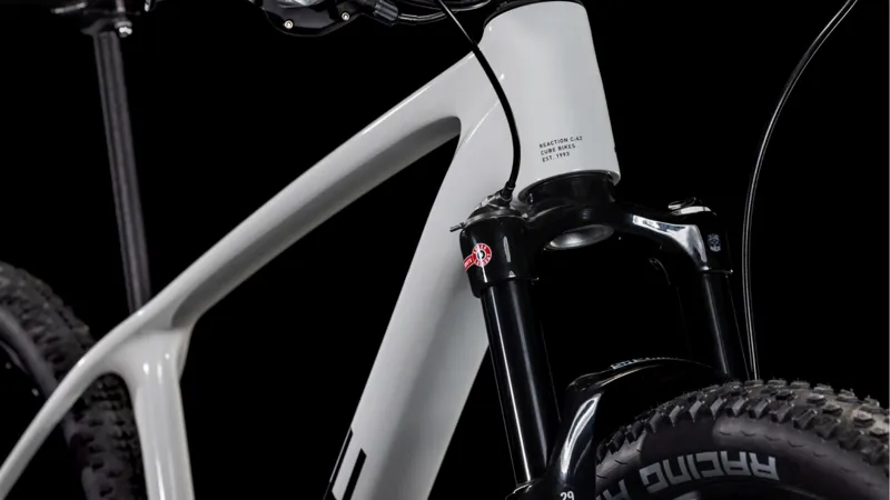 Cube Reaction C:62 One Mountain Bike in Cotton/White-5